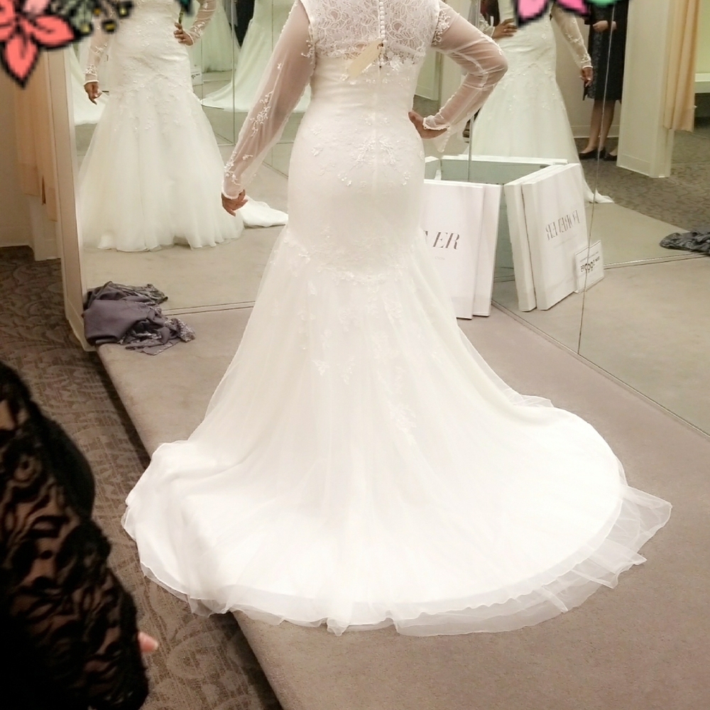 Wedding dress